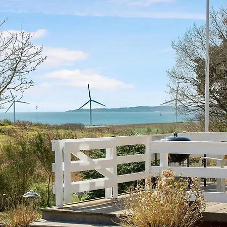 Rent A Charming And Well-maintained With A Beautiful Sea View In * 埃贝尔托夫特